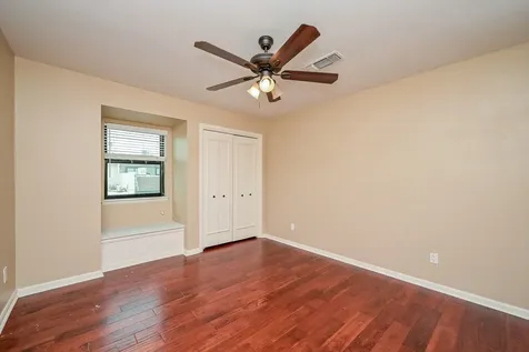 573 N Post Oak Lane Houston TX 77024