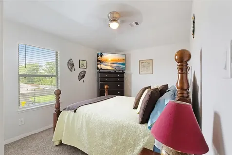 1685 County Road 5102 Cleveland TX 77327