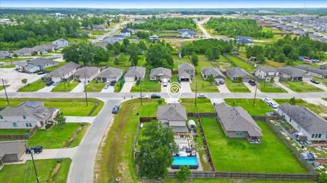 1685 County Road 5102 Cleveland TX 77327