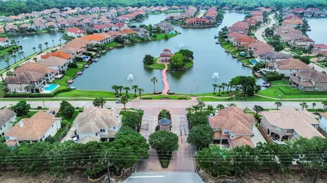 1014 Harbour Sands Drive Houston TX 77094