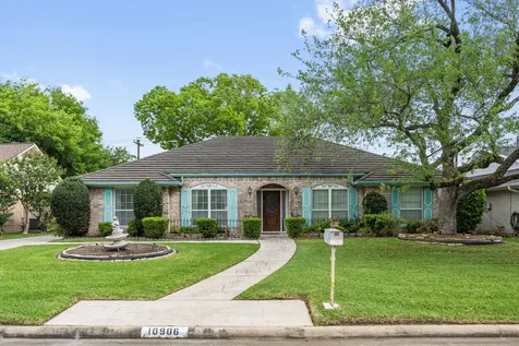 10906 Chevy Chase Drive Houston TX 77042
