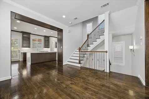 709 Herkimer Street Houston TX 77007