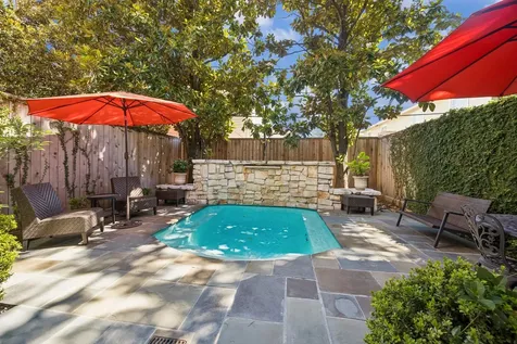 2207 Dunraven Lane Houston TX 77019