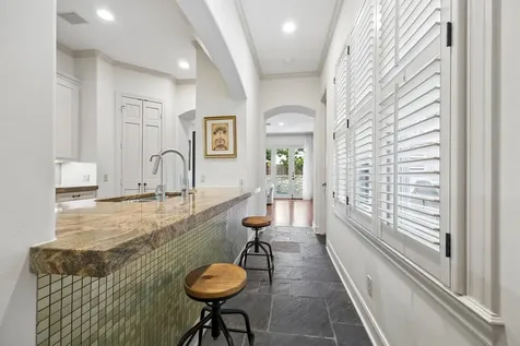 2207 Dunraven Lane Houston TX 77019