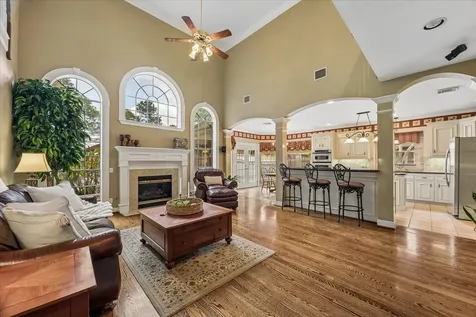 805 Murphy Lane Friendswood TX 77546