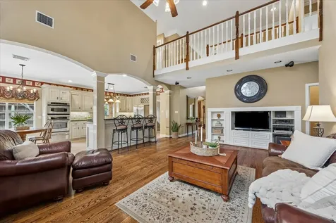 805 Murphy Lane Friendswood TX 77546