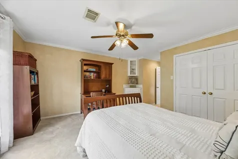 805 Murphy Lane Friendswood TX 77546