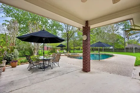 805 Murphy Lane Friendswood TX 77546