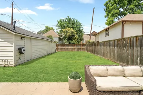 2346 Quenby Street Houston TX 77005