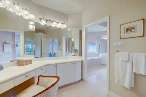 13243 Binnacle Way Galveston TX 77554