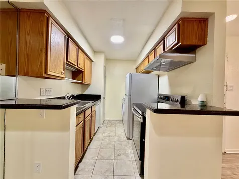 2120 Wilcrest Drive 121 Houston TX 77042