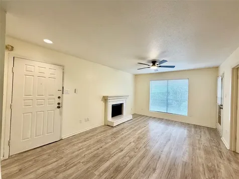 2120 Wilcrest Drive 121 Houston TX 77042