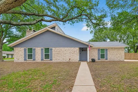 2306 Bunton Drive El Campo TX 77437