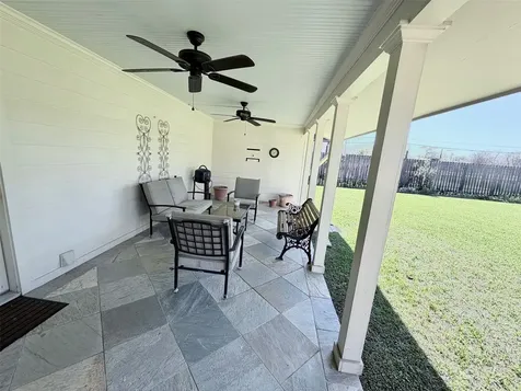 2134 5th Street Port Neches TX 77651