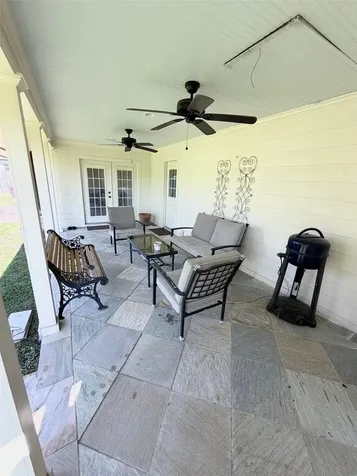 2134 5th Street Port Neches TX 77651
