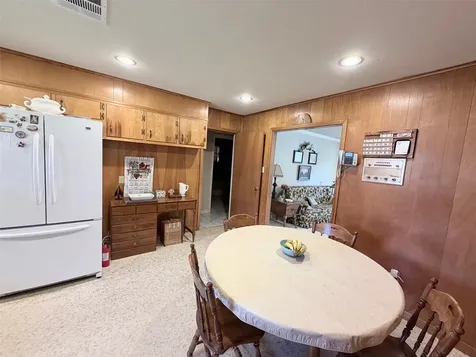 2134 5th Street Port Neches TX 77651