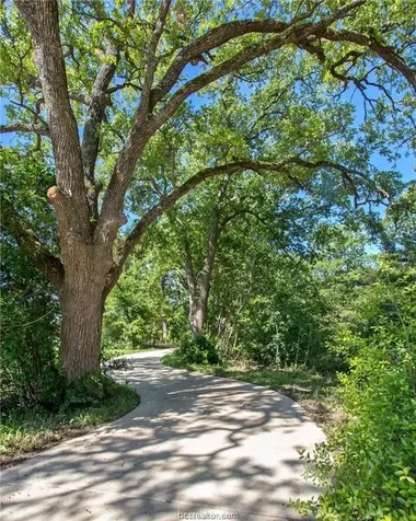 3741 Cooper Court College Station TX 77845
