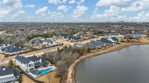 3741 Cooper Court College Station TX 77845