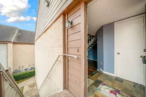 8359 Sands Point Drive 218 Houston TX 77036