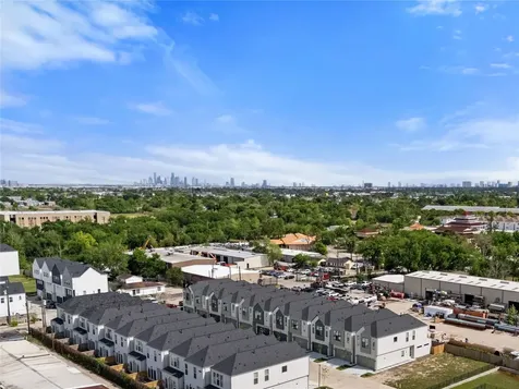 8420 Pech Landing Drive Houston TX 77055