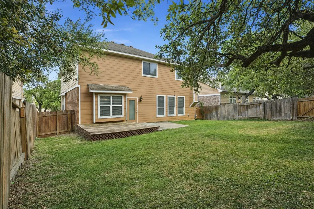 26018 Meadowlark Bay San Antonio TX 78260
