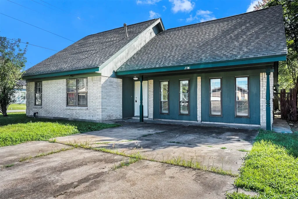 2701 3rd Avenue N Texas City TX 77590