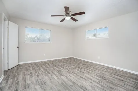 2701 3rd Avenue N Texas City TX 77590