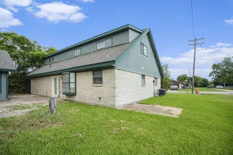 2701 3rd Avenue N Texas City TX 77590