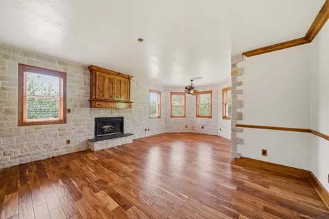 1301 W Viejo Drive Friendswood TX 77546