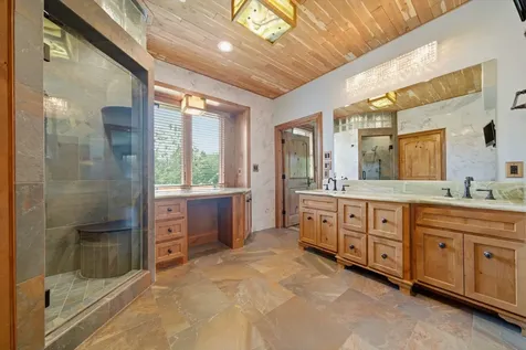 1301 W Viejo Drive Friendswood TX 77546