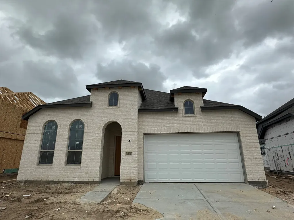 6515 Redwood Forest Drive Manvel TX 77578