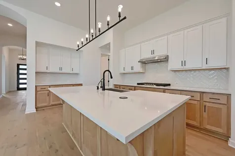 6515 Redwood Forest Drive Manvel TX 77578