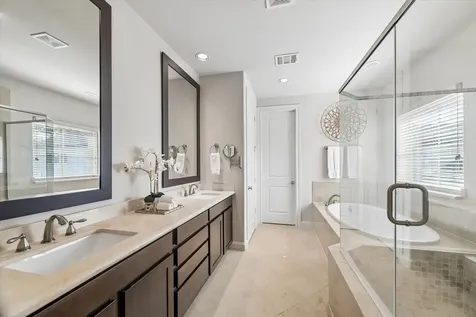 10904 Wrenwood Manor Houston TX 77043