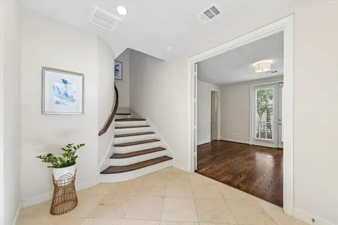 10904 Wrenwood Manor Houston TX 77043