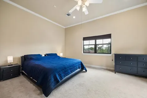 2041 W 14th 1/2 Street Houston TX 77008