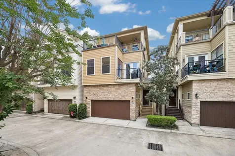 2041 W 14th 1/2 Street Houston TX 77008