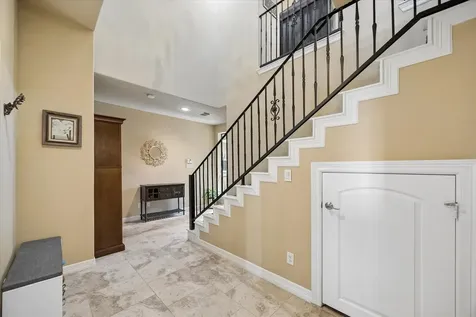 2041 W 14th 1/2 Street Houston TX 77008