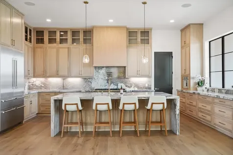 4610 Sunset Circle Sugar Land TX 77479