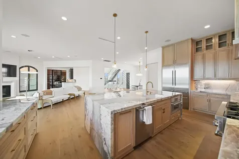 4610 Sunset Circle Sugar Land TX 77479