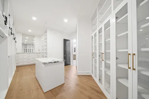 4610 Sunset Circle Sugar Land TX 77479