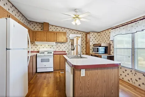 16841 Glenheath Montgomery TX 77316