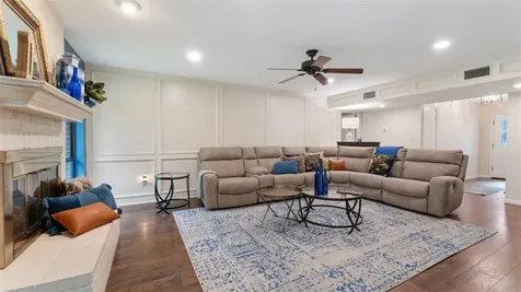 1415 River Oaks Drive Huntsville TX 77340