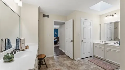 1415 River Oaks Drive Huntsville TX 77340