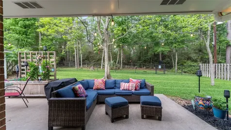 1415 River Oaks Drive Huntsville TX 77340