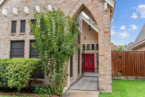 5706 Glen Mist Lane Houston TX 77069
