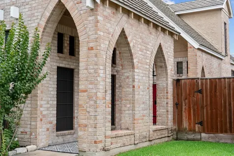 5706 Glen Mist Lane Houston TX 77069