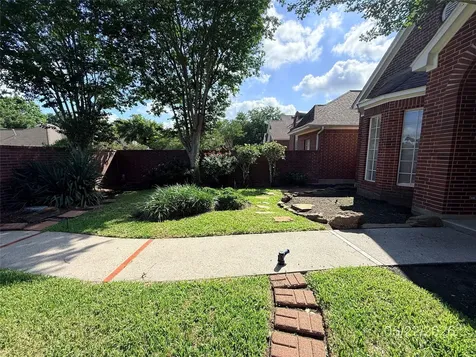 4627 Cashel Spring Drive Houston TX 77069