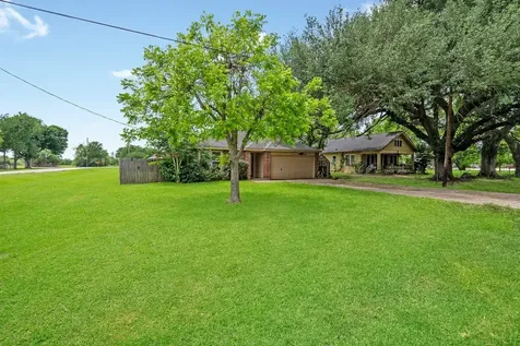 339 N Missouri Street Orchard TX 77485