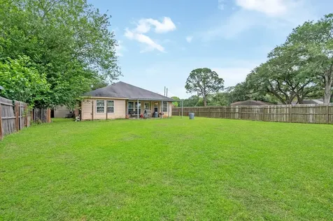339 N Missouri Street Orchard TX 77485