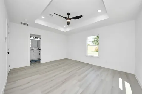 3853 Wentworth Street Houston TX 77004